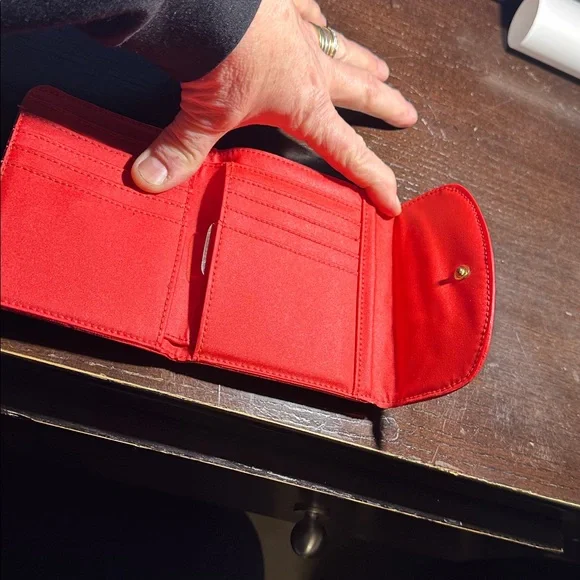 Avon Red Textured Wallet - Picture 3 of 3